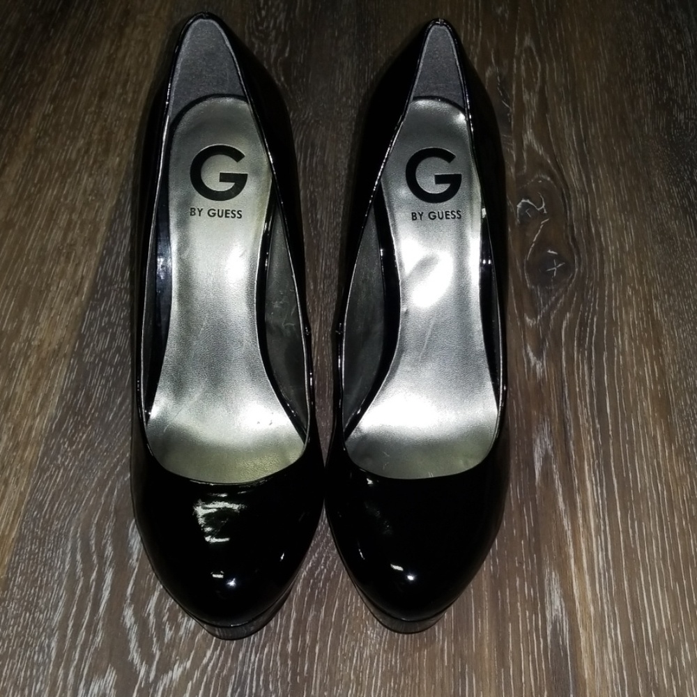 👠 Black Guess Platform Heels! 👠 - Picture 2 of 3
